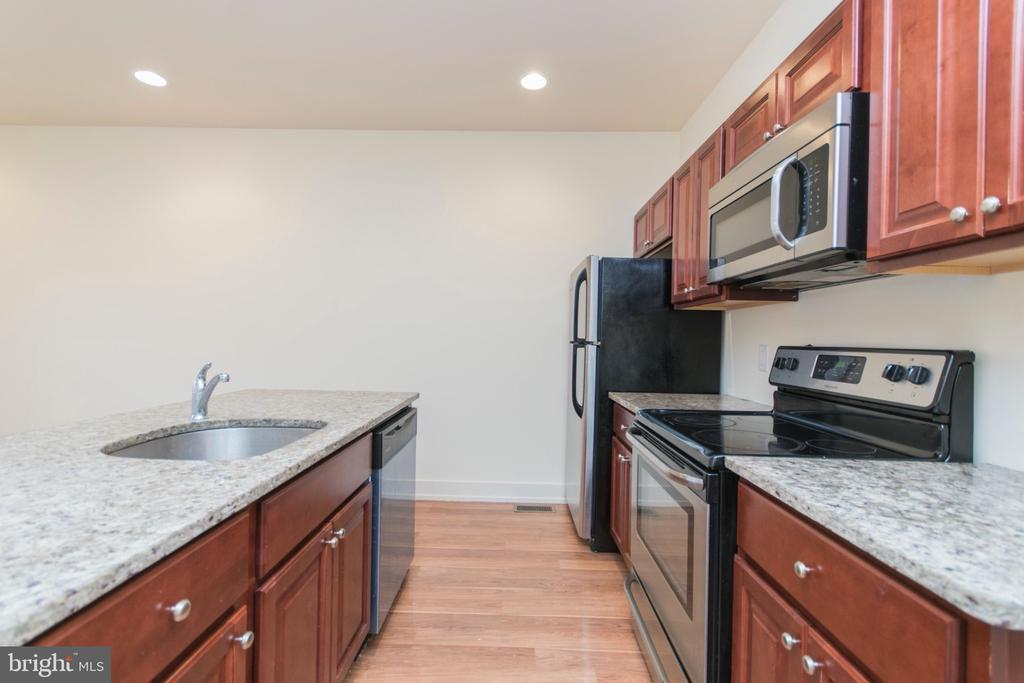 1903 N 7th St in Philadelphia, PA - Building Photo