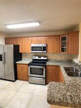 11229 W Atlantic Blvd, Unit #102 in Coral Springs, FL - Foto de edificio - Building Photo