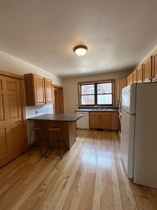 410 5th Ave in Eau Claire, WI - Building Photo - Building Photo