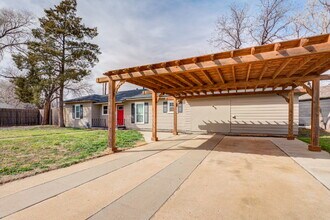 2704 Canton Ave in Lubbock, TX - Building Photo - Building Photo