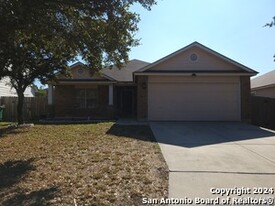 9034 Veranda Ct in San Antonio, TX - Building Photo - Building Photo