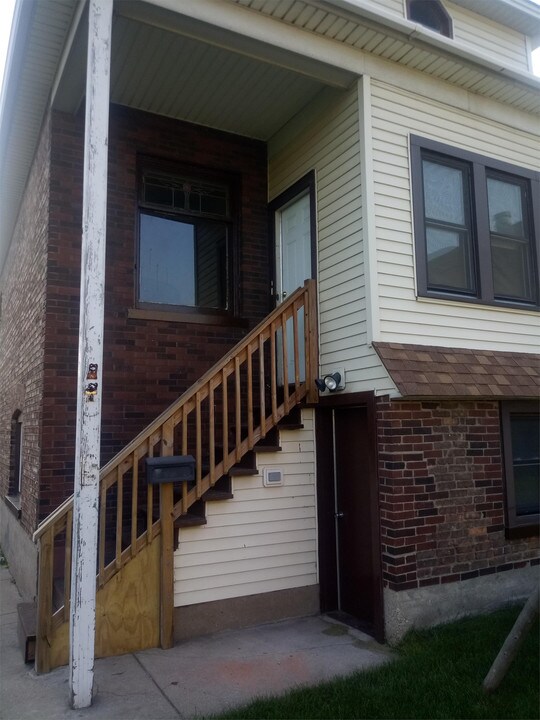 2128 Indianapolis Blvd in Whiting, IN - Building Photo