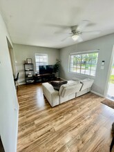 112 SW 67th Ave in Pembroke Pines, FL - Building Photo - Building Photo