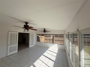 14014 Long Shadow Dr in Houston, TX - Building Photo - Building Photo