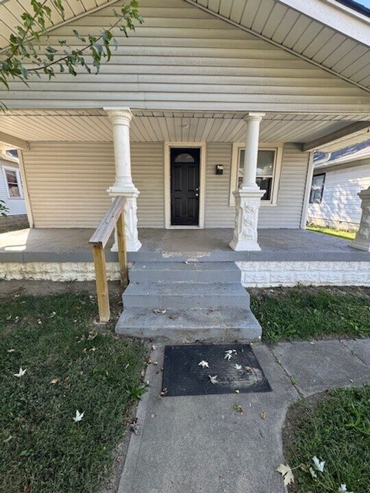 Coming Soon! South Side Three Bedroom Bung in Indianapolis, IN - Building Photo