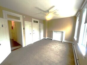 1005 Otis Pl NW, Unit 1 in Washington, DC - Foto de edificio - Building Photo