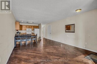 58 Waterloo St in Brantford, ON - Building Photo - Building Photo