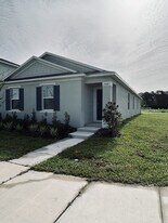 1568 Hummingbird Rd in Winter Haven, FL - Building Photo