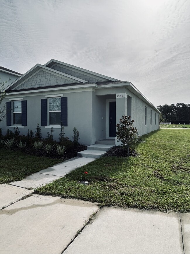 property at 1568 Hummingbird Rd