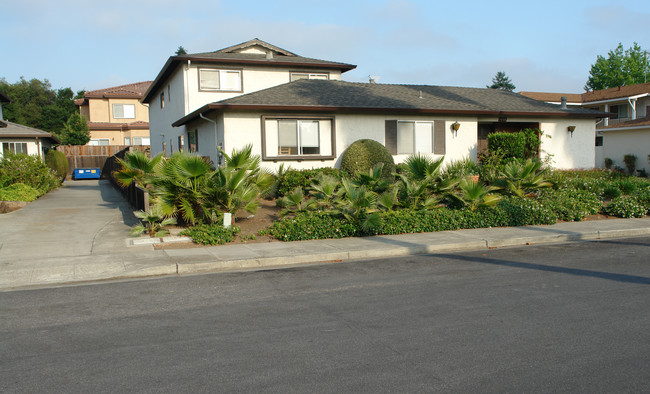 1235 Valerian Ct in Sunnyvale, CA - Building Photo - Building Photo