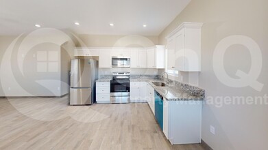442 E Wilcox Dr in Tucson, AZ - Building Photo - Building Photo