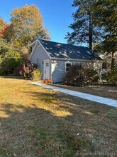 1814 Newfield Ave in Stamford, CT - Building Photo - Building Photo