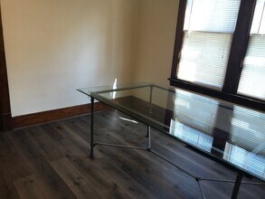 1235 Lydia St, Unit # 1 in Louisville, KY - Foto de edificio - Building Photo