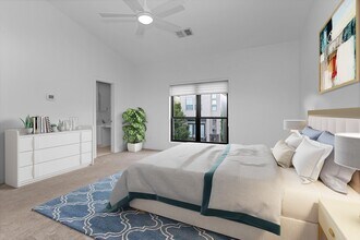 5105 Lillian St in Houston, TX - Foto de edificio - Building Photo