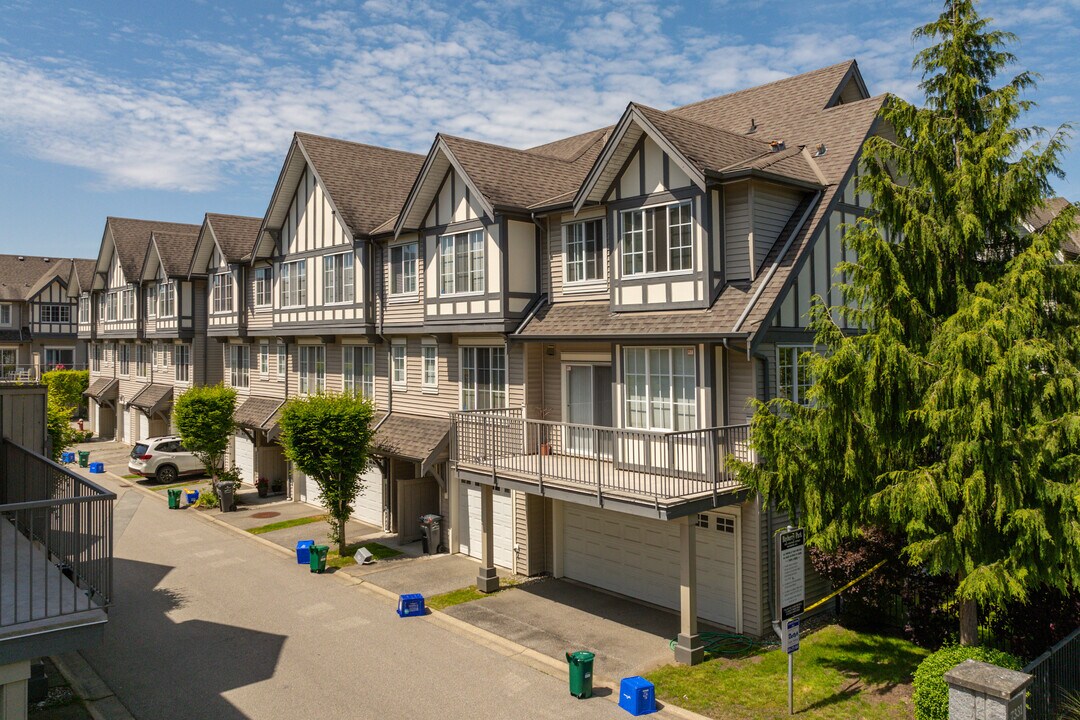 Bayberry Park in Richmond, BC - Building Photo
