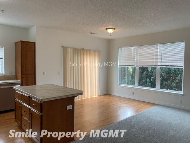 11217 SE Causey Cir in Happy Valley, OR - Building Photo - Building Photo