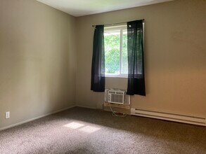 1935 Brookside Dr in Wooster, OH - Building Photo - Building Photo