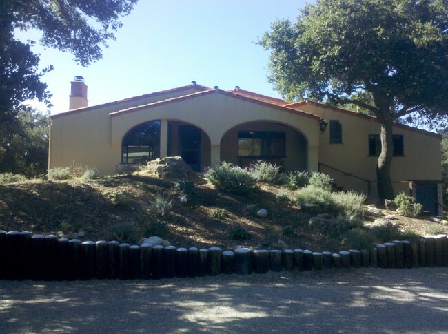 5797 W Camino Cielo in Santa Barbara, CA - Building Photo - Building Photo