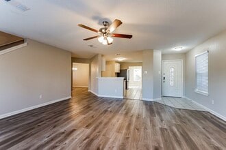 20735 Fox Cliff Ln in Humble, TX - Building Photo - Building Photo