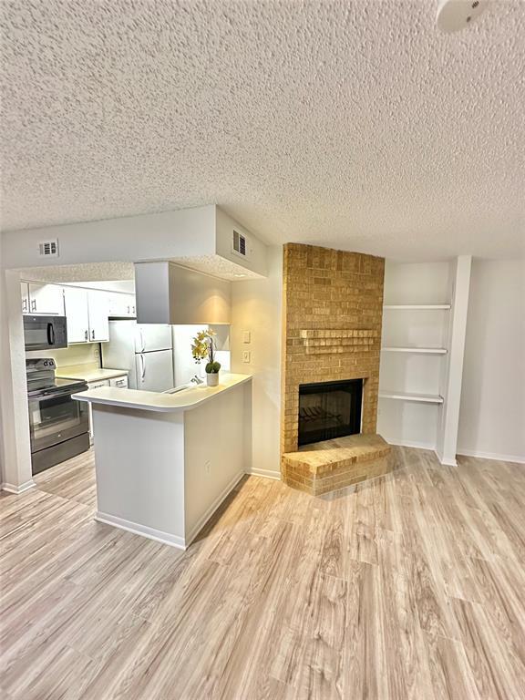 260 El Dorado Blvd in Webster, TX - Building Photo - Building Photo
