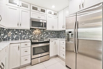 902 S Federal Hwy in Lake Worth Beach, FL - Building Photo - Building Photo