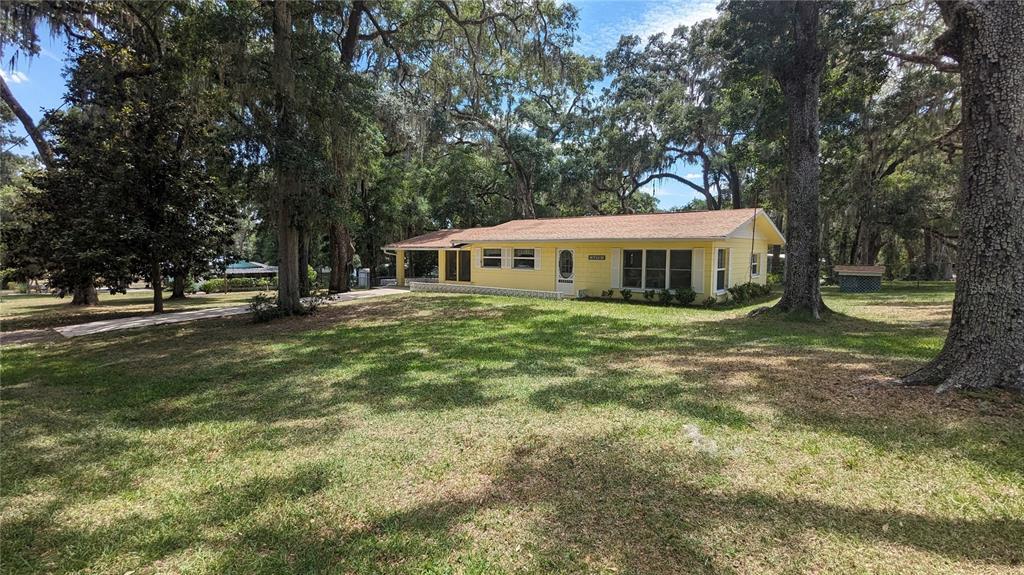8379 Idle Time Rd in Brooksville, FL - Building Photo