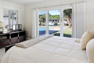 2031 NE 14th Ct in Fort Lauderdale, FL - Building Photo - Building Photo