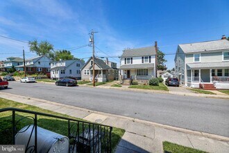 1321 Maple Ave in Arbutus, MD - Building Photo - Building Photo