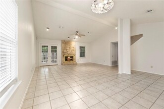4401 Molokai Dr in Austin, TX - Building Photo - Building Photo
