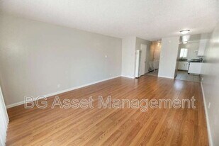 106 Avian Dr in Vallejo, CA - Building Photo