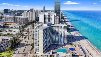 3180 S Ocean Dr, Unit 520 in Hallandale Beach, FL - Building Photo - Building Photo