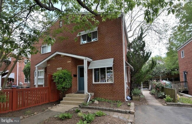 property at 113 E Taylor Run Pkwy