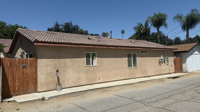 4176 Douglass Ave in Riverside, CA - Building Photo - Building Photo