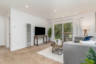 5305 Ridgeview Cir in El Sobrante, CA - Building Photo - Building Photo