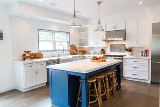 20 Sunshine Rd in Shelter Island, NY - Foto de edificio - Building Photo