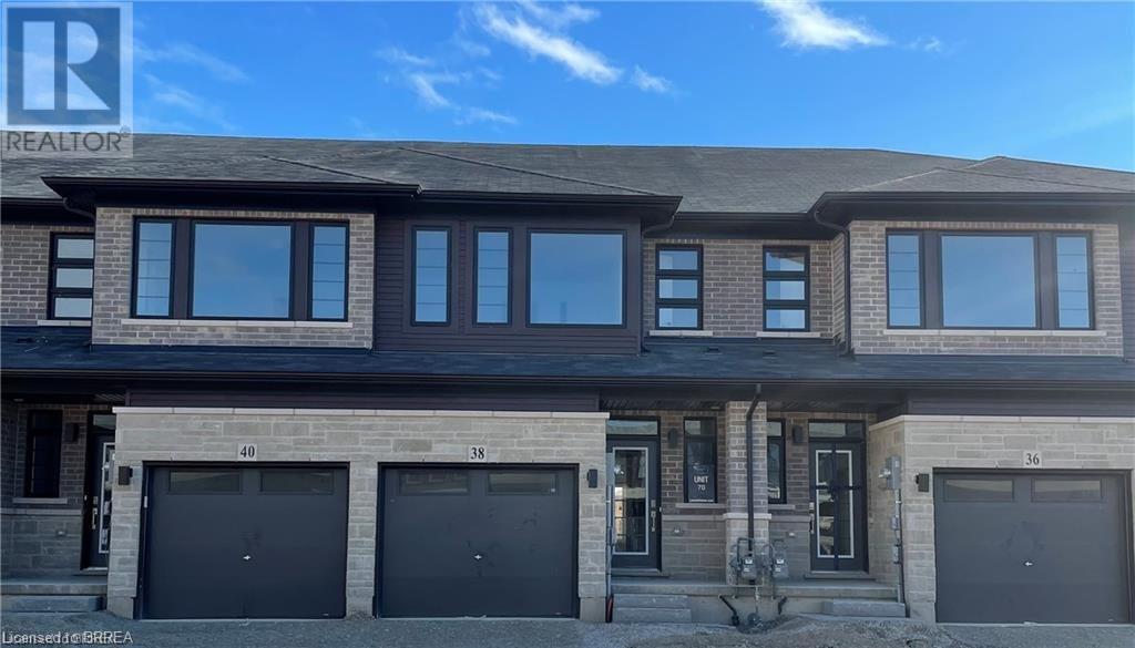 38 June Callwood Wy in Brantford, ON - Building Photo