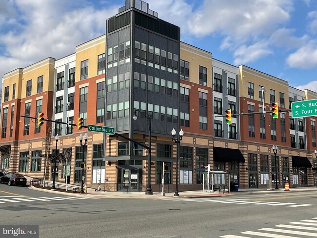 989 S Buchanan St in Arlington, VA - Building Photo - Building Photo