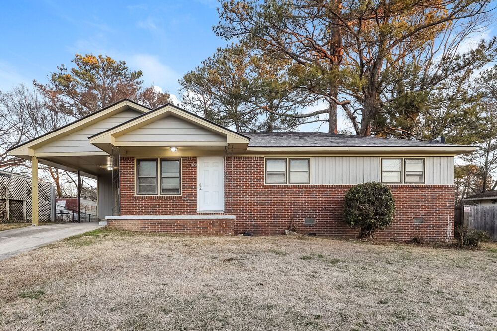 1650 Bagpipe Pl in Conley, GA - Foto de edificio