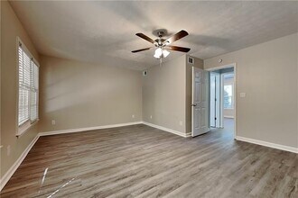 204 Leighs Grove Ct in Grayson, GA - Building Photo - Building Photo