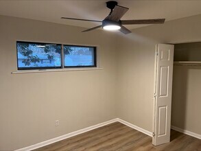 708 Cottonwood Dr in Starkville, MS - Building Photo - Building Photo