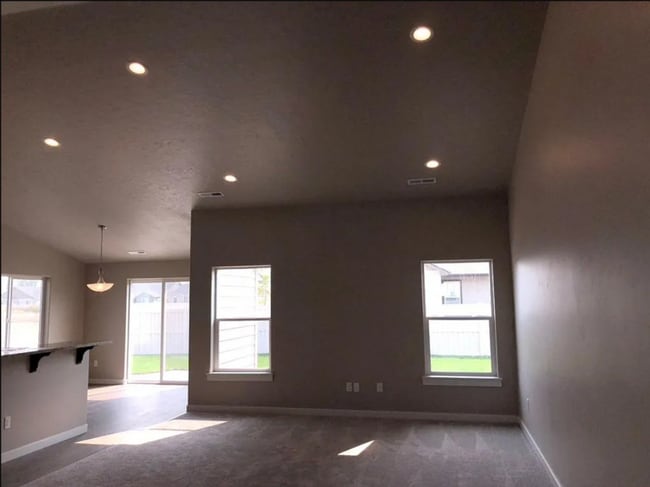 5683 E Upminster St in Nampa, ID - Building Photo - Building Photo