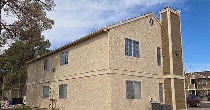 2722 Alicialynn Way in Las Vegas, NV - Foto de edificio - Building Photo