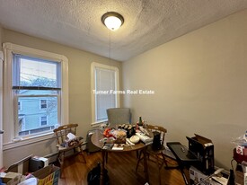 509 Franklin St, Unit 2 in Cambridge, MA - Building Photo - Building Photo