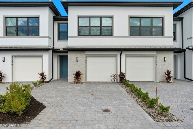 27881 Radiant Ct in Bonita Springs, FL - Building Photo - Building Photo