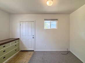 1945 Lawrence St in Eugene, OR - Building Photo - Building Photo
