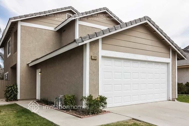 2003 W Date Tree Rd in Colton, CA - Building Photo - Building Photo