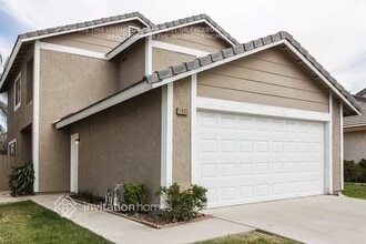 2003 W Date Tree Rd in Colton, CA - Building Photo - Building Photo