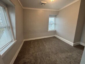 127 Court St, Unit 3 in Plymouth, MA - Building Photo - Building Photo