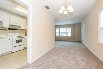 4908 Dundee Rd in Jacksonville, FL - Building Photo - Building Photo