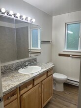 6406-6404 104th St E in Puyallup, WA - Foto de edificio - Building Photo